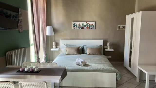 Ferienwohnung Bon Bon Del Corso Con Terrazzo E Aria Condizionata Asti Exterior foto