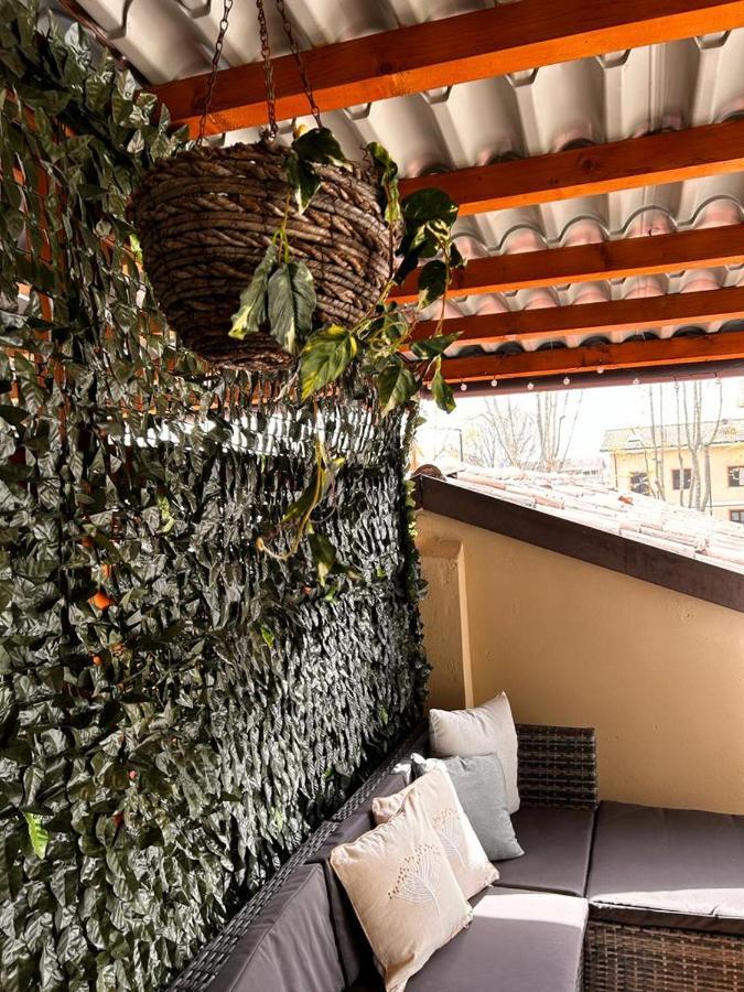 Ferienwohnung Bon Bon Del Corso Con Terrazzo E Aria Condizionata Asti Exterior foto