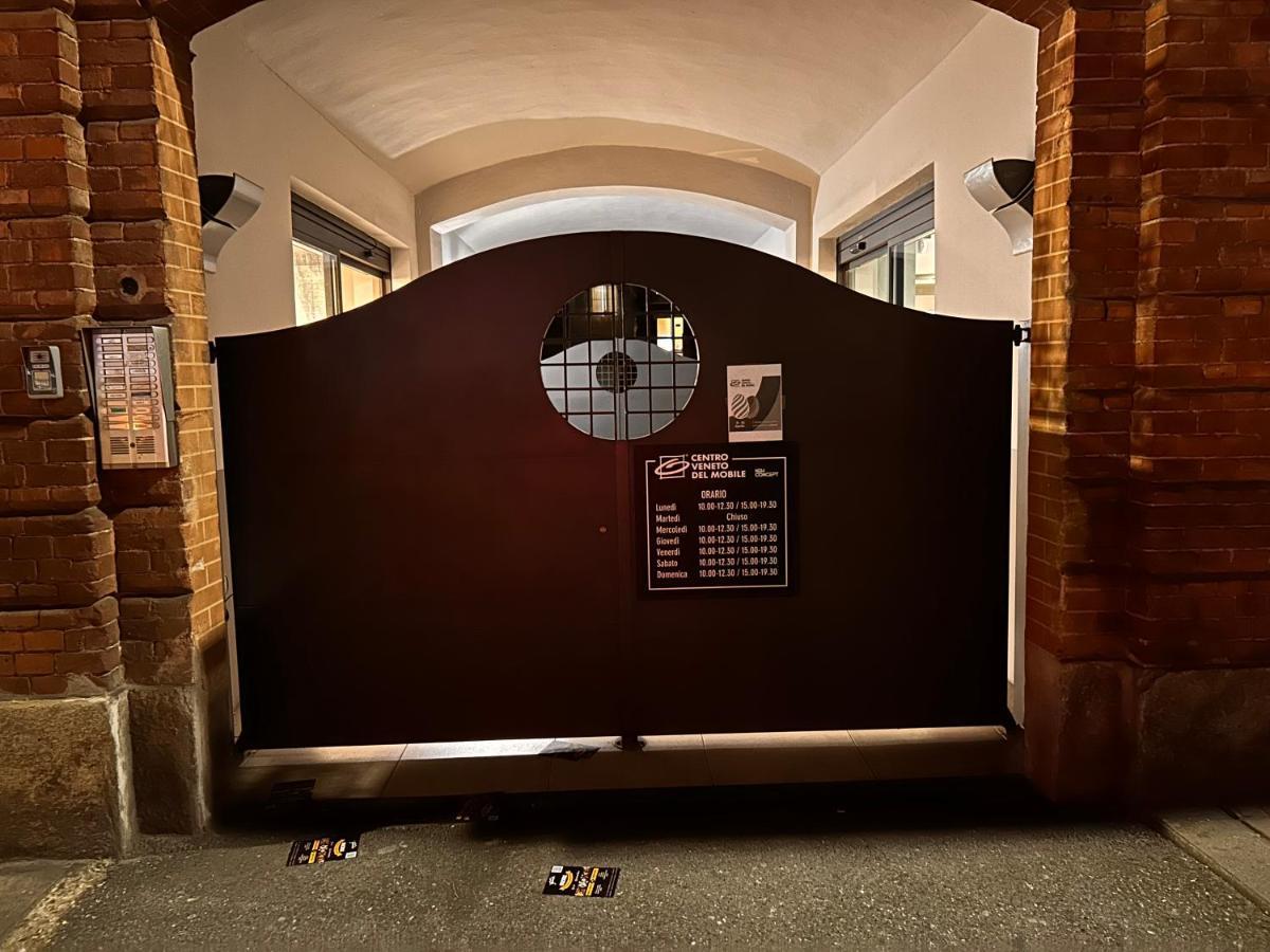 Ferienwohnung Bon Bon Del Corso Con Terrazzo E Aria Condizionata Asti Exterior foto
